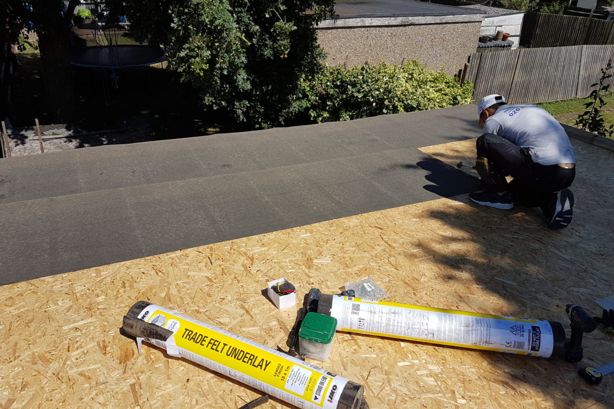 Flat roofing